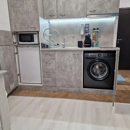 아파트 апарткомплекс амара студио 13 *